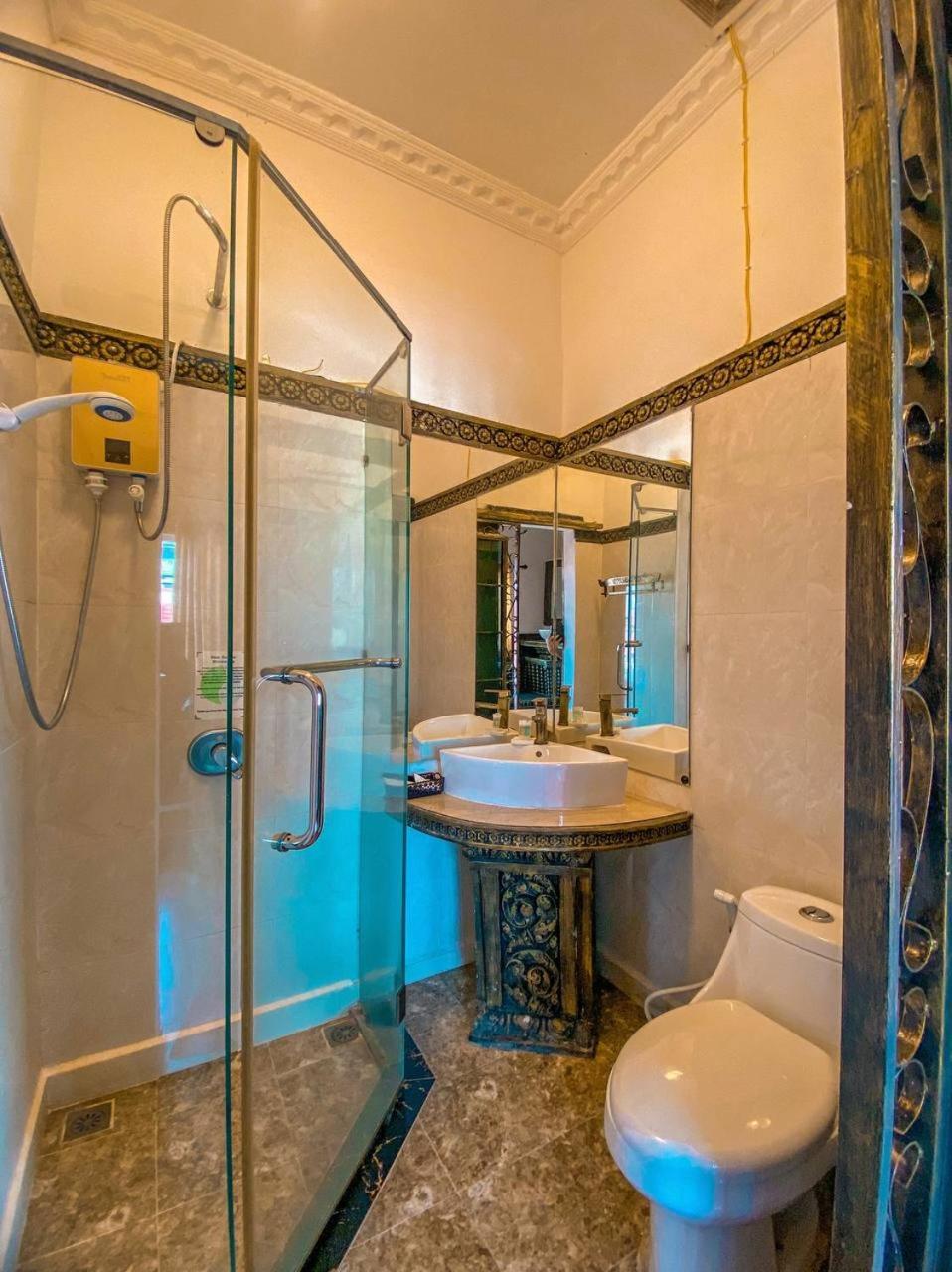 Le Casablanca Hotel Phnom Penh Luaran gambar